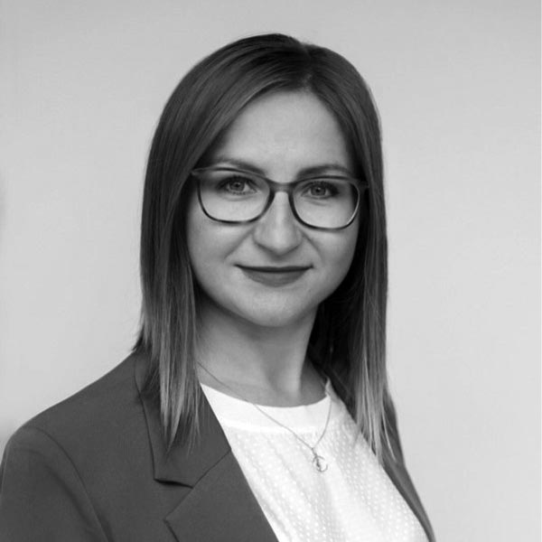 https://www.performancemanagement.gr/wp-content/uploads/2021/03/Edyna-Nales.jpg